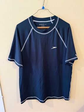 Speedo Men's Navy Blue Short-Sleeve Rash Guard with White Trim
